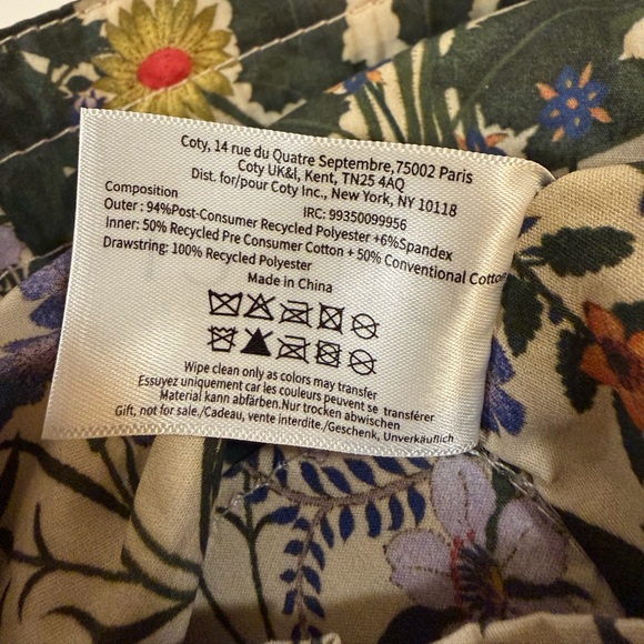 Gucci Pink Floral Pouch or Makeup Bag NWT - Picture 7 of 10